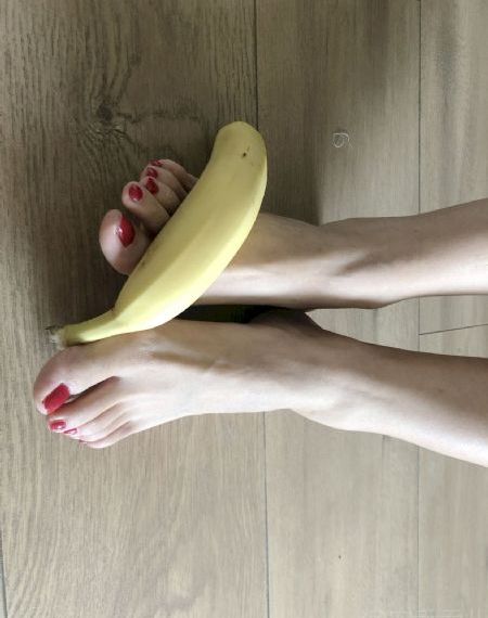 美女光屁屁撞胸_DVD在线视频观看