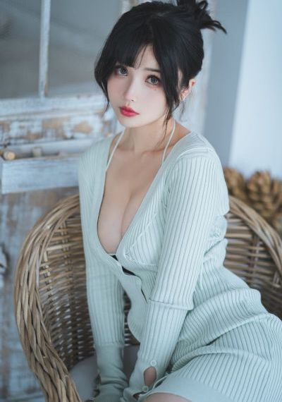 免费观看美女裸体视频的软件_超清电影在线看