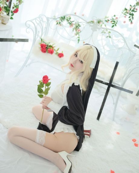 亚洲欧美suv精品8888日_4K高清视频播放