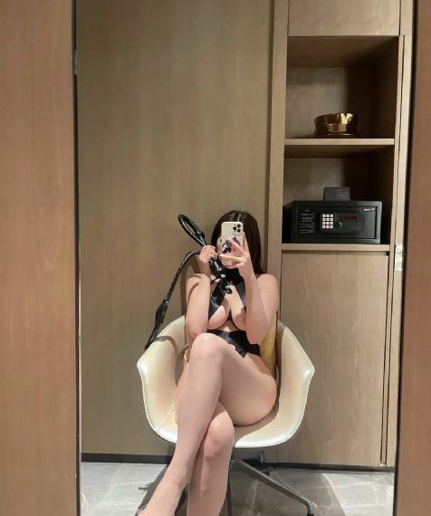 真人夹乳夹视频_BD英语电影完整版在线观看