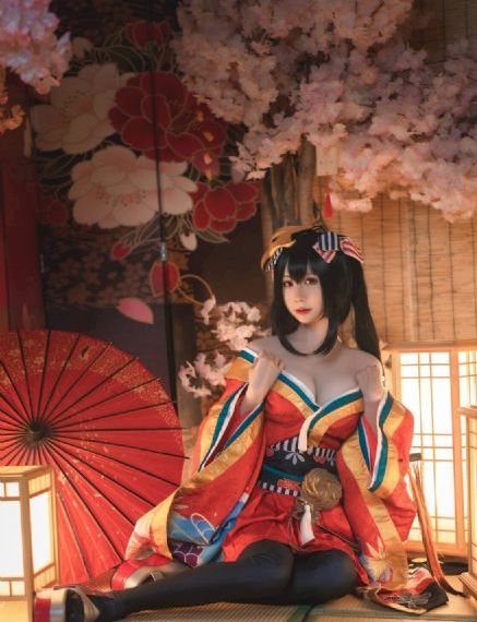 日韩精品成人免费无码区_免费追剧在线观看