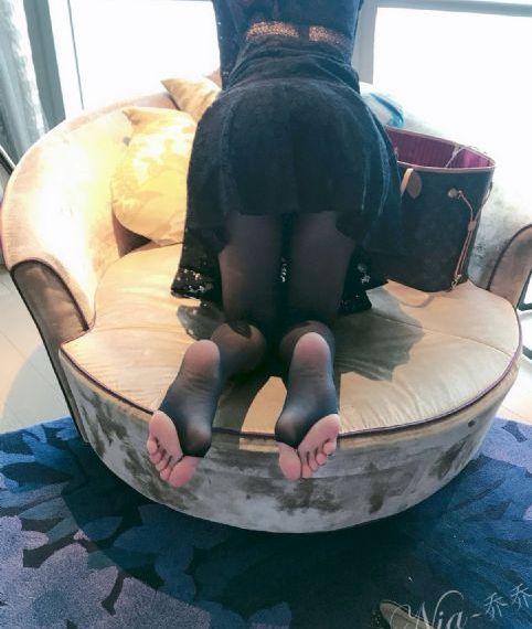 青草青免费视频_HD高清在线观看