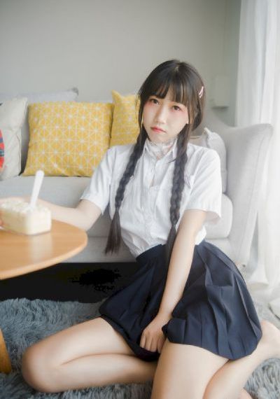 本子里番无尽人妻_4K日韩免费观看