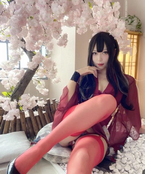 青青河边草第一集免费观看全集_BD英语在线观看完整版