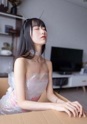 美女张开腿让男人捅视频_BD国语高清免费观看